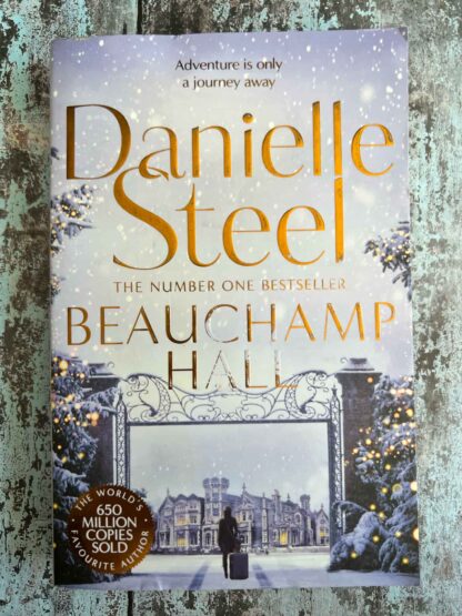 An image of the novel by Danielle Steel - Beauchamp Hall