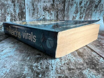 An image of a book by Kathy Reichs - Virals