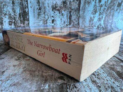 An image of a book by Annie Murray - The Narrowboat Girl