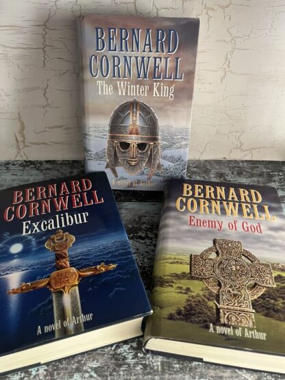 Bernard Cornwell - The Warlord Chronicles (The Winter King, Enemy of God and Excalibur)