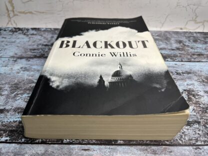 An image of a book by Connie Willis - Blackout