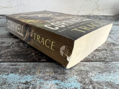 An image of a book by Patricia Cornwell - Trace