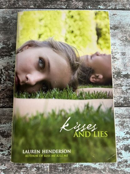 An image of the novel by Lauren Henderson - Kisses and Lies