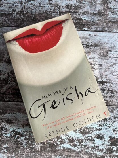 An image of a book by Arthur Golden - Memoirs of a Geisha