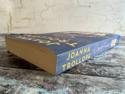 An image of a book by Joanna Trollope - City of Friends