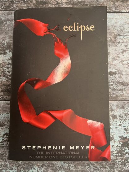 An image of a book by Stephenie Meyer - Eclipse
