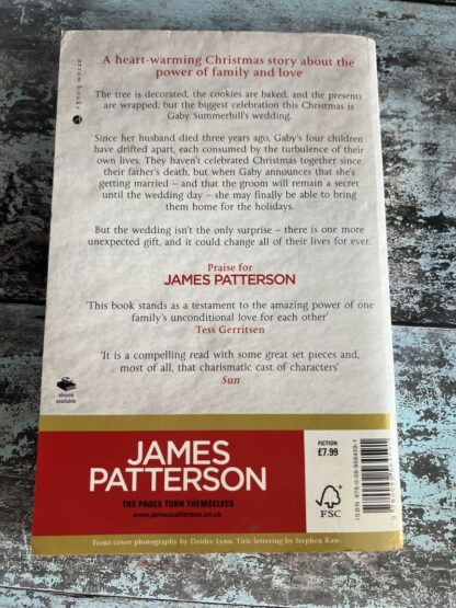 An image of a book by James Patterson and Richard Dilallo - The Christmas Wedding