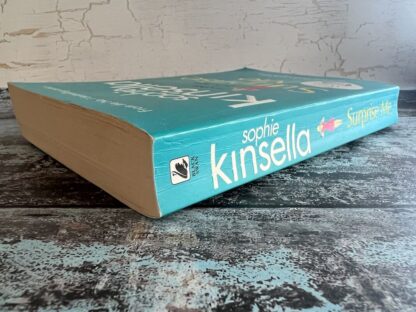 An image of a book by Sophie Kinsella - Surprise Me