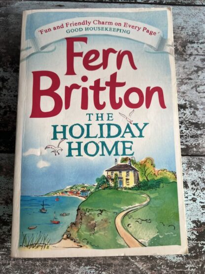 An image of a book by Fern Britton - The Holiday Home