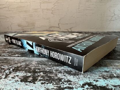 An image of a book by Anthony Horowitz - Alex Rider Point Blanc