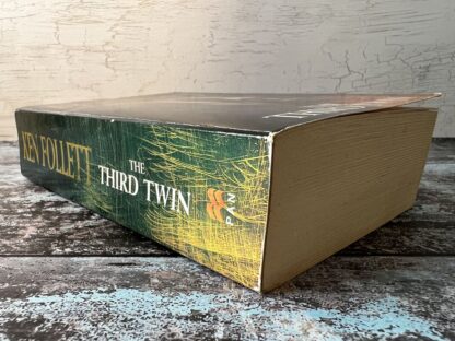 An image of a book by Ken Follett - The Third Twin