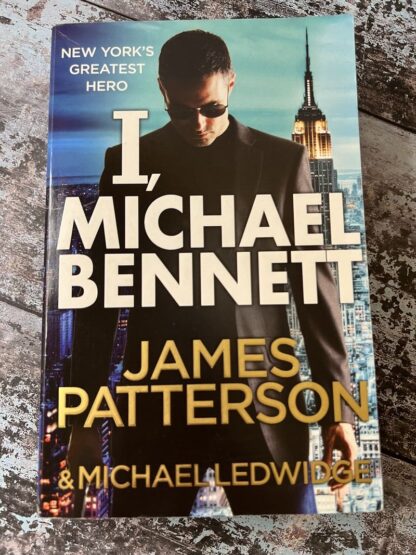 An image of a book by James Patterson - I, Michael Bennett