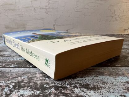 An image of a book by Danielle Steel - The Mistress
