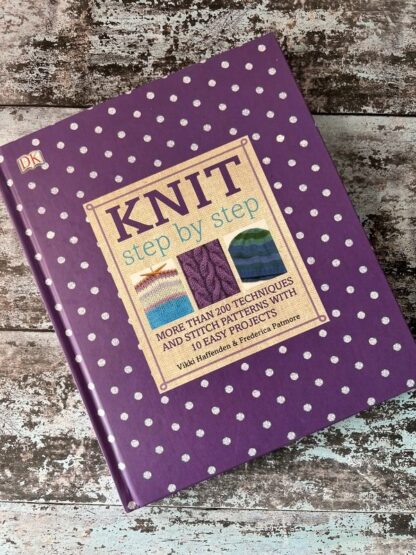 An image of the book Knit by Vikki Haffenden & Frederica Patmore