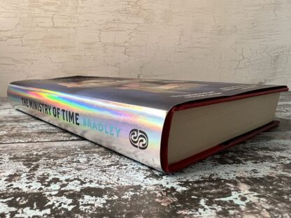 An image of the book The Ministry of Time by Kaliane Bradley