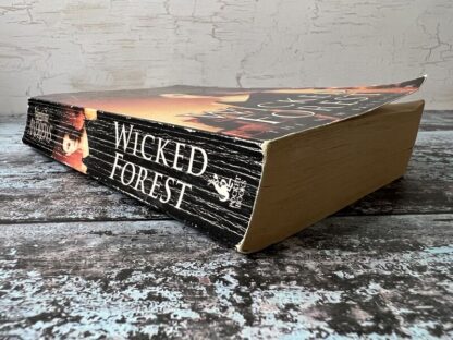 An image of the book Wicked Forest by Virginia Andrews