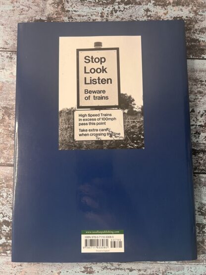 An image of the book Level Crossings: The History, Development and Safety Record of Railway Level Crossings in Britain and Overseas from 1830 to 2008 by Stanley Hall and Peter Van Der Mark