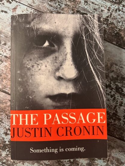 A image of the book The Passage by Justin Cronin