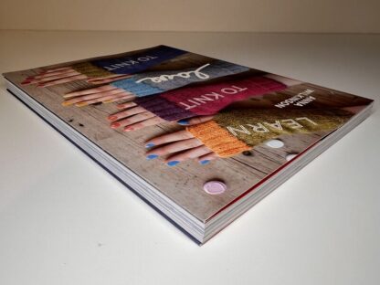 An image of the book Learn to Knit, Love to Knit by Anna Wilkinson