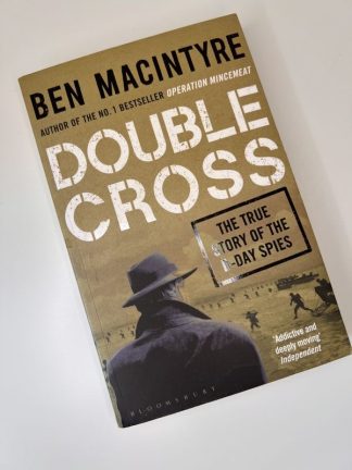 An image of the book Double Cross by Ben Macintyre
