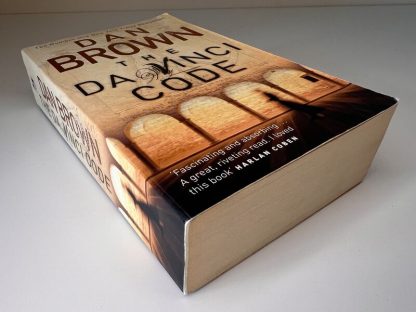 An image of the book The Da Vinci Code by Dan Brown